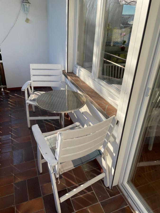 Sonnige 3 Zimmer Wohnung Mit Schoenem Balkon Im Gruenen Reutlingen Exteriér fotografie